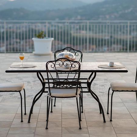 Castelnuovo Cilento Villa Marchesa מראה חיצוני תמונה
