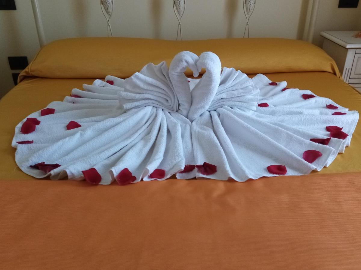Castelnuovo Cilento Villa Marchesa מראה חיצוני תמונה