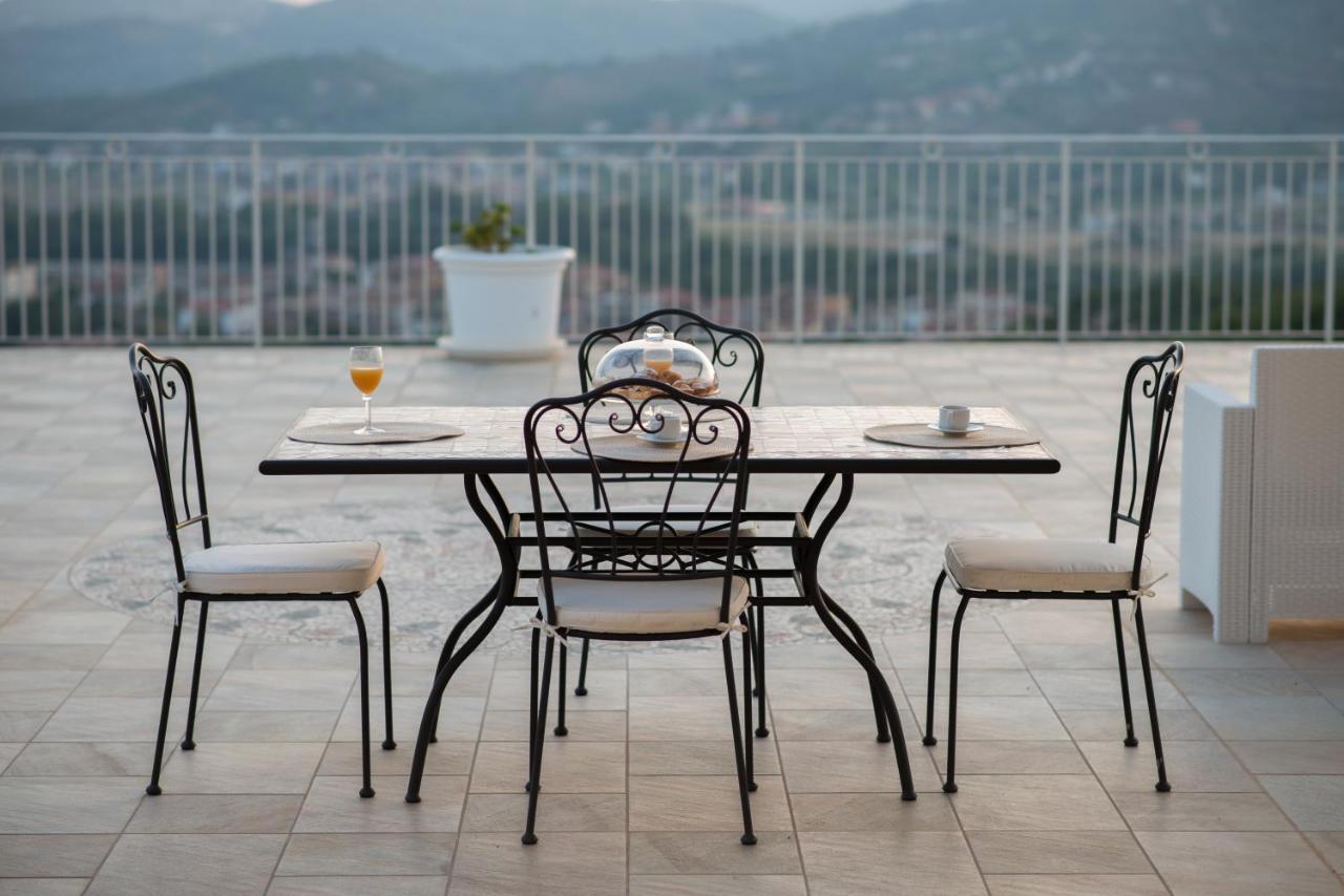 Castelnuovo Cilento Villa Marchesa מראה חיצוני תמונה