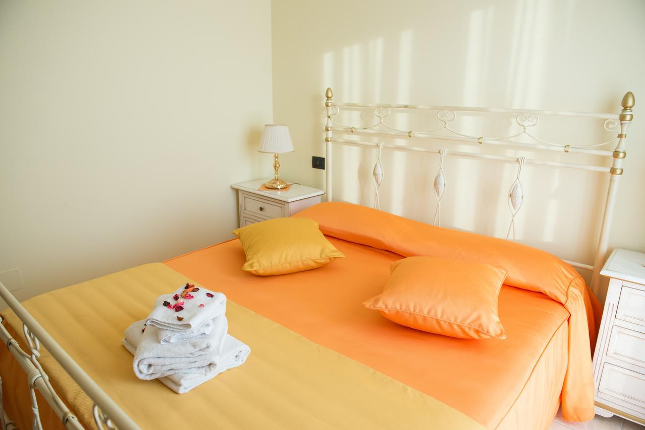 Castelnuovo Cilento Villa Marchesa מראה חיצוני תמונה
